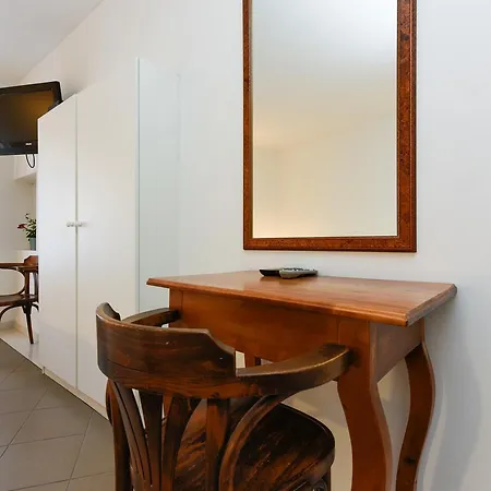 Accomodation Gina Zadar Exterior photo